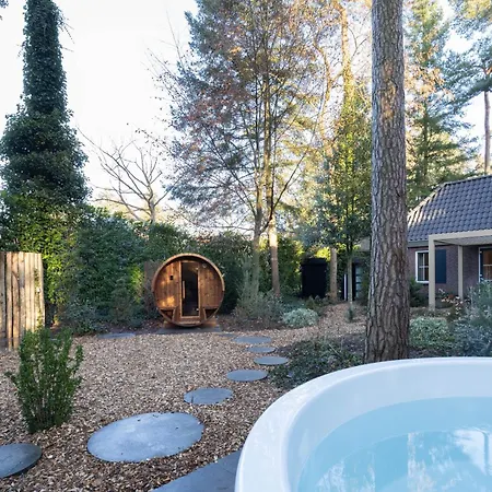 Villa Met Eigen Wellness Onder De Bomen *