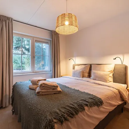 Met Eigen Wellness Onder De Bomen Villa Lochem
