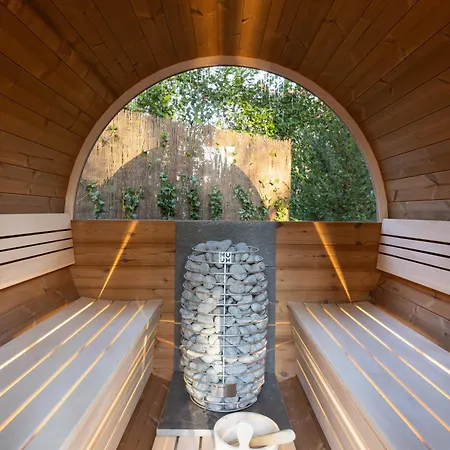 Villa Met Eigen Wellness Onder De Bomen *