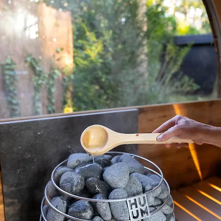 Villa Met Eigen Wellness Onder De Bomen