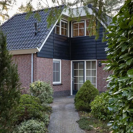 Met Eigen Wellness Onder De Bomen Villa Lochem