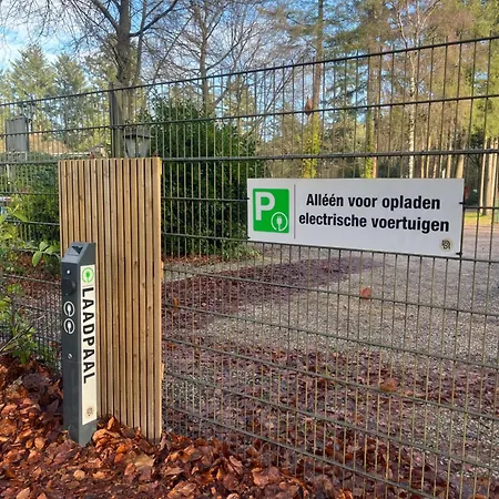 Met Eigen Wellness Onder De Bomen Villa