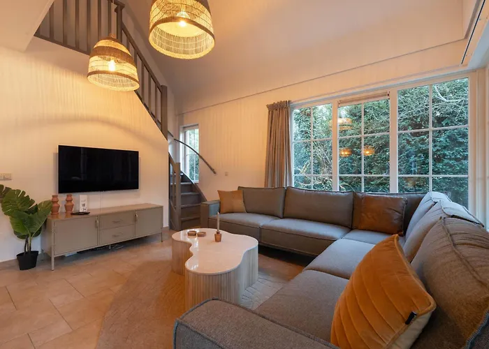 Villa Met Eigen Wellness Onder De Bomen