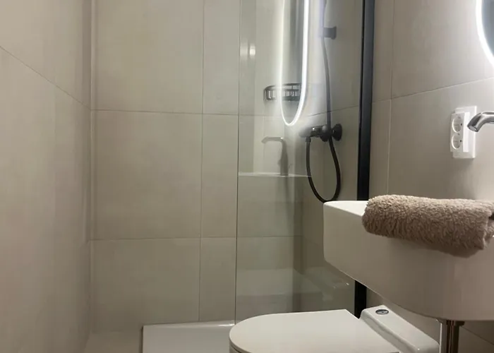 Met Eigen Wellness Onder De Bomen