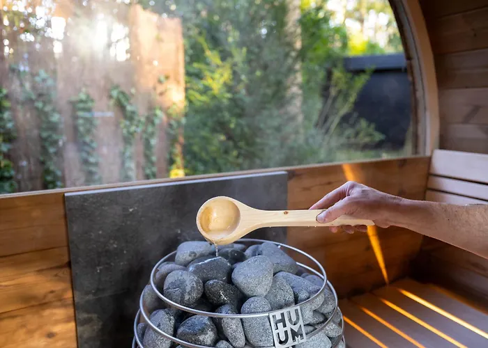 Villa Met Eigen Wellness Onder De Bomen